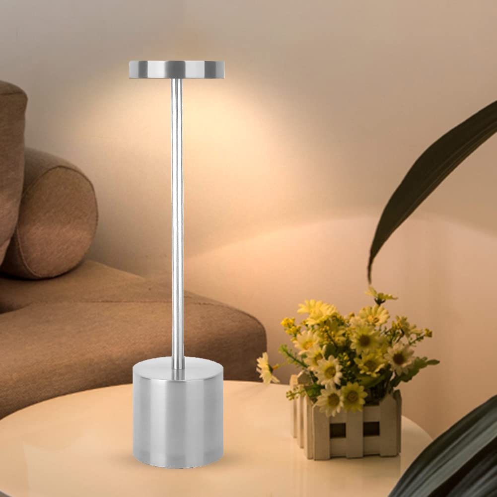 lampă LED care creează atmosferă relaxantă în dormitor și living